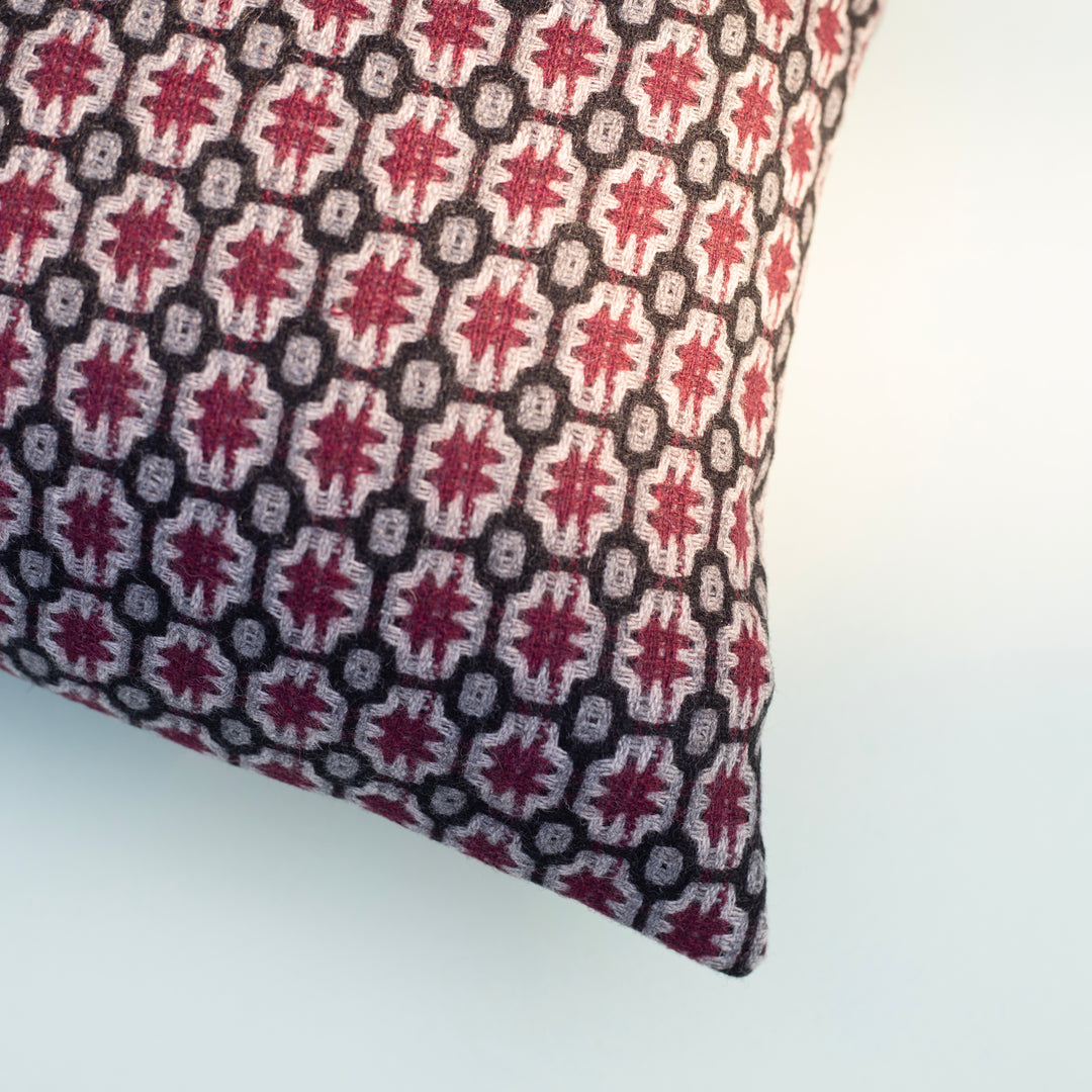 Dobby weave Plum tie ups
