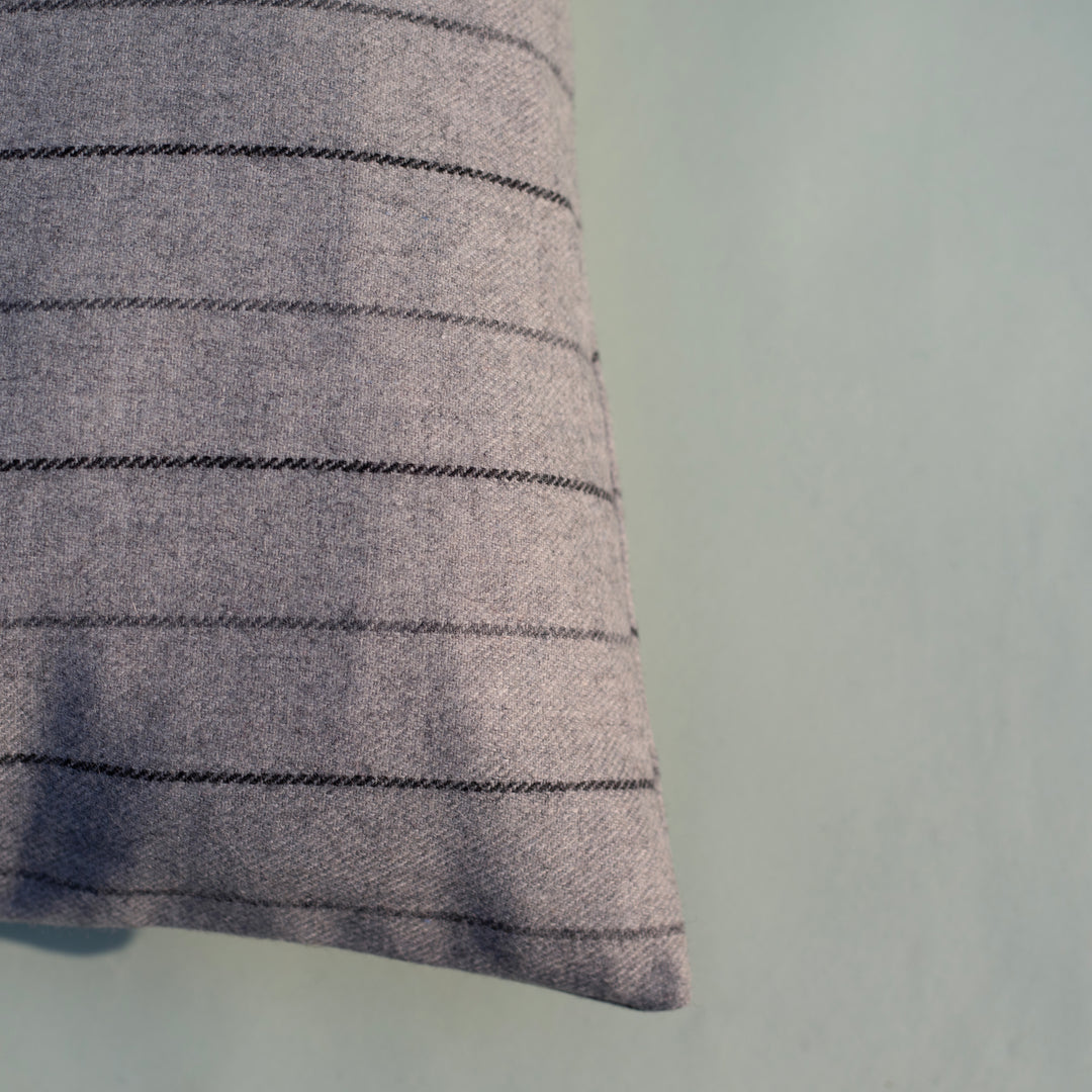 Grey Plaid weave double sided